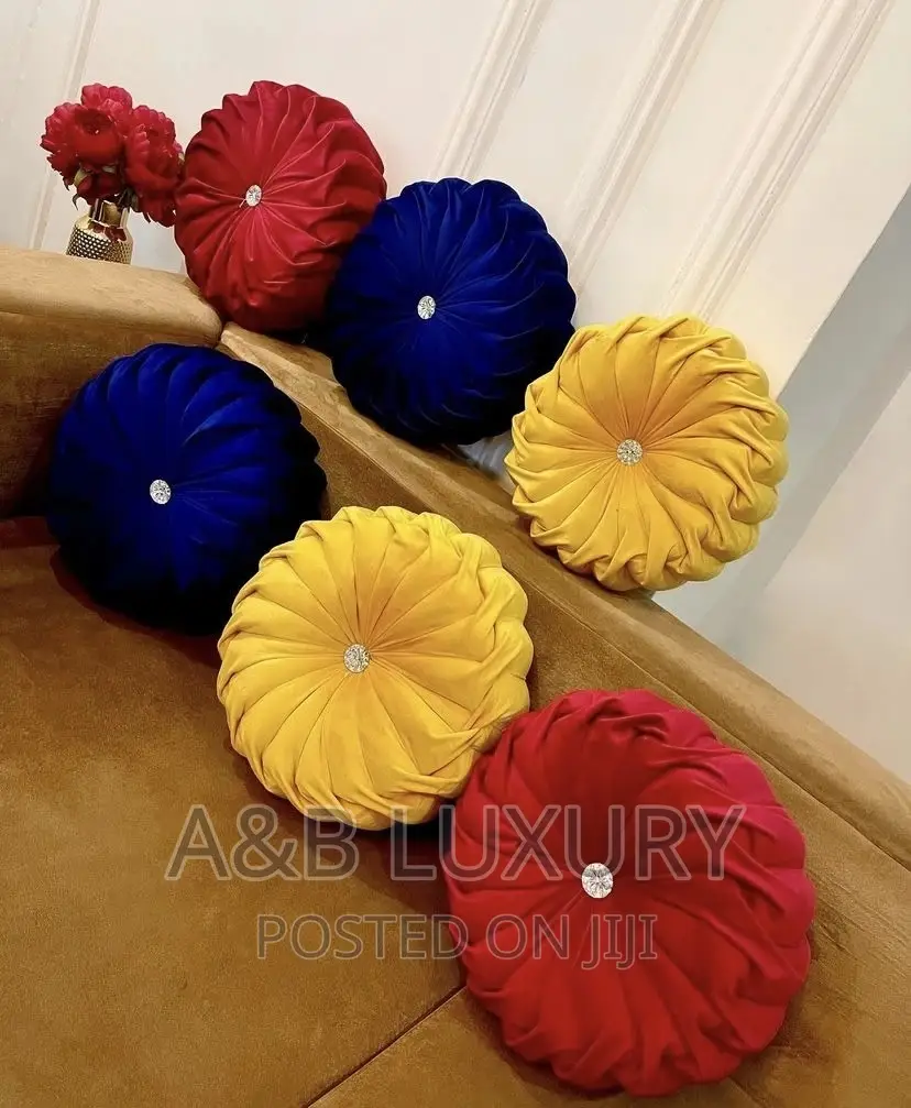 Quality Stylish Throw Pillows