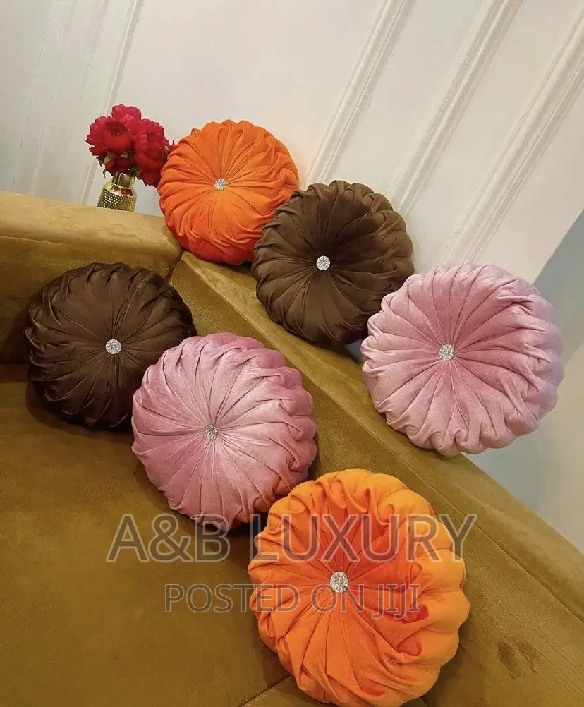 Quality Stylish Throw Pillows
