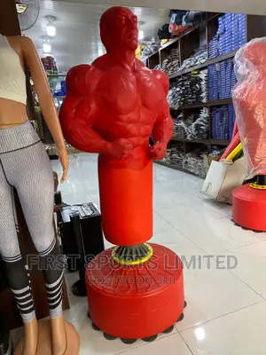 Artificial Human Boxing Stand
