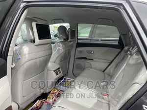 Toyota Venza V6 2009 Gray
