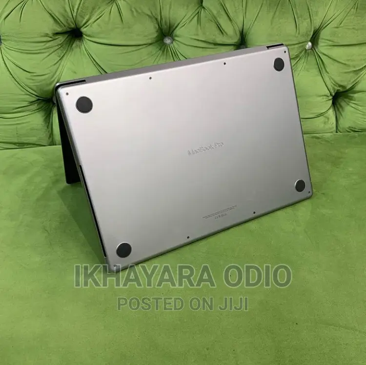 Laptop Apple MacBook Pro M1 16GB Apple M1 Pro SSD 512GB