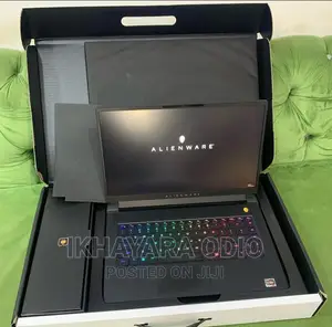 Laptop Alienware M17x R2 32GB Intel Core I7 SSD 1T