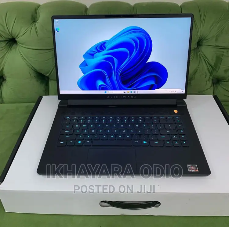 Laptop Alienware M17x R2 32GB Intel Core I7 SSD 1T