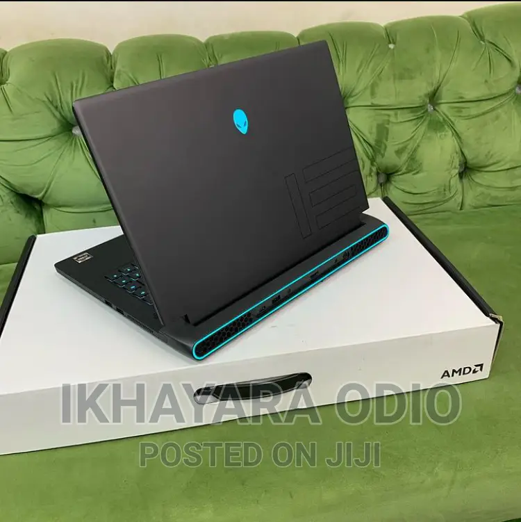 Laptop Alienware M17x R2 32GB Intel Core I7 SSD 1T