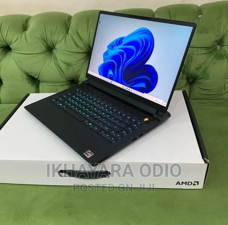 Laptop Alienware M17x R2 32GB Intel Core I7 SSD 1T