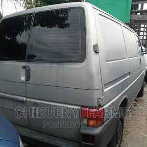 Volkswagen Transporter 2002 Grey