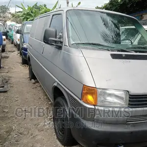 Volkswagen Transporter 2002 Grey