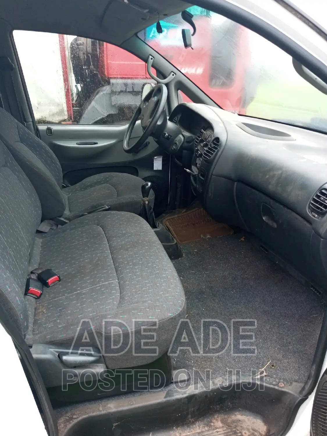 Hyundai H-100 2000 White