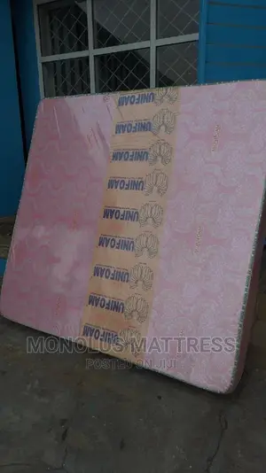 6 by 6 by 8 Inches Unifoam Onyx Family Size Mattress