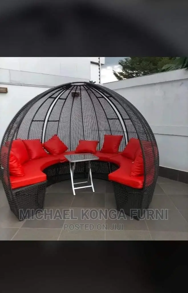 7 Seater Swaggling Sofa