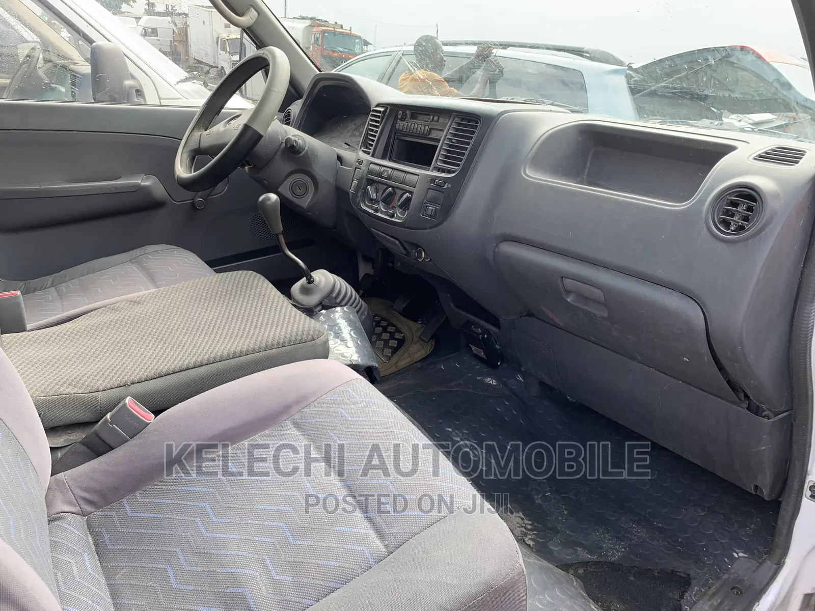 Nissan NV200 2009 White
