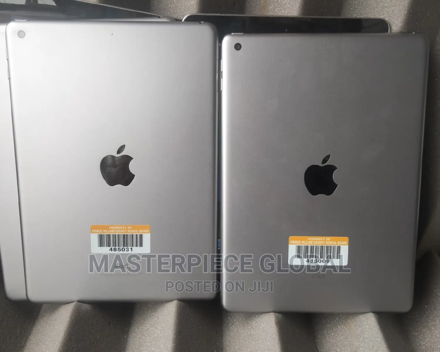 Apple iPad 4 Wi-Fi 32 GB Black