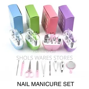 Nail Manicure Set - Apple Shape
