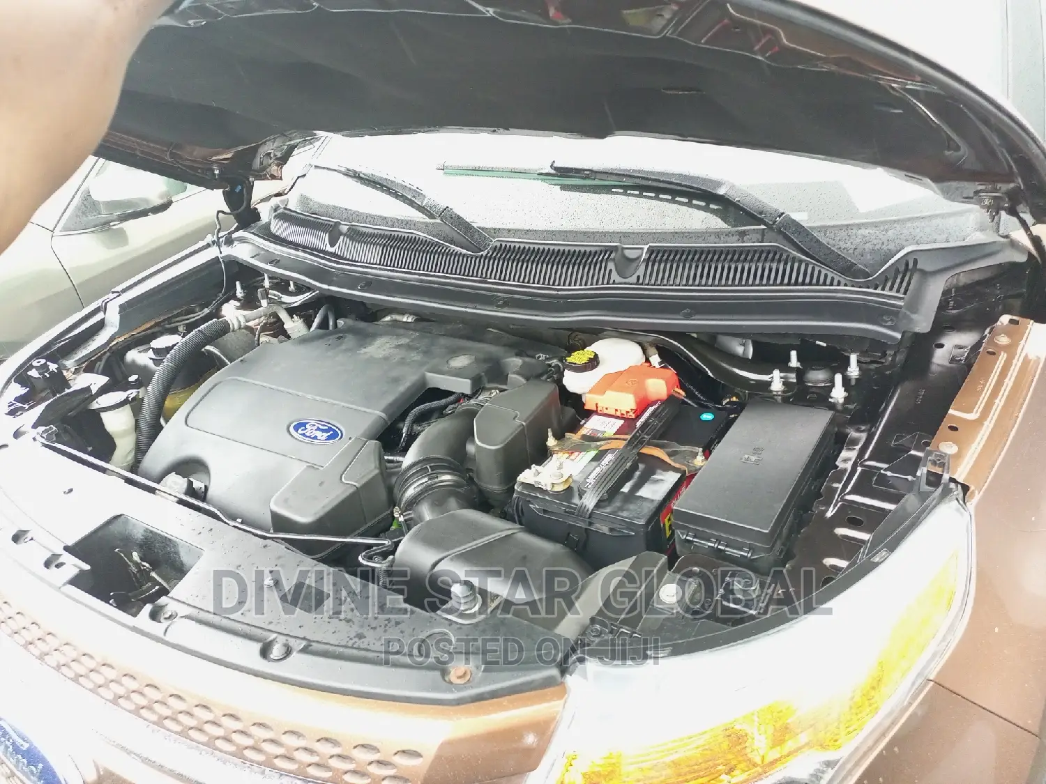 Ford Explorer 2013 Brown