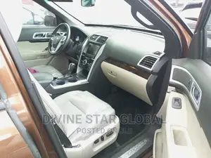 Ford Explorer 2013 Brown