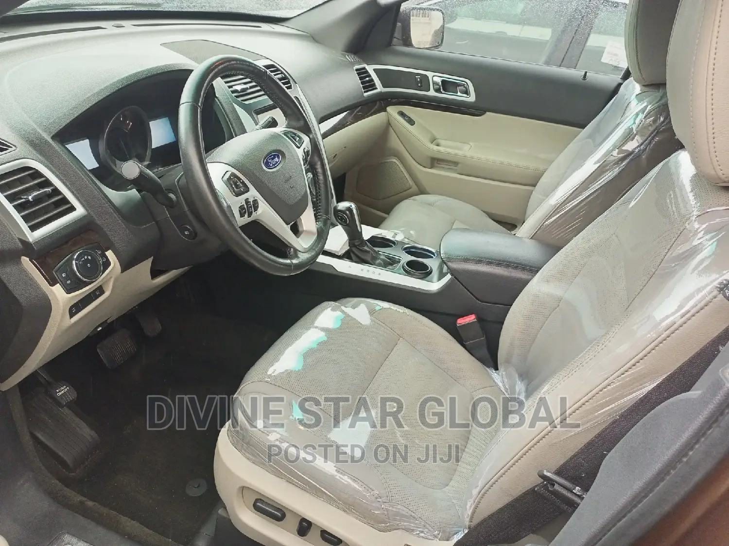 Ford Explorer 2013 Brown