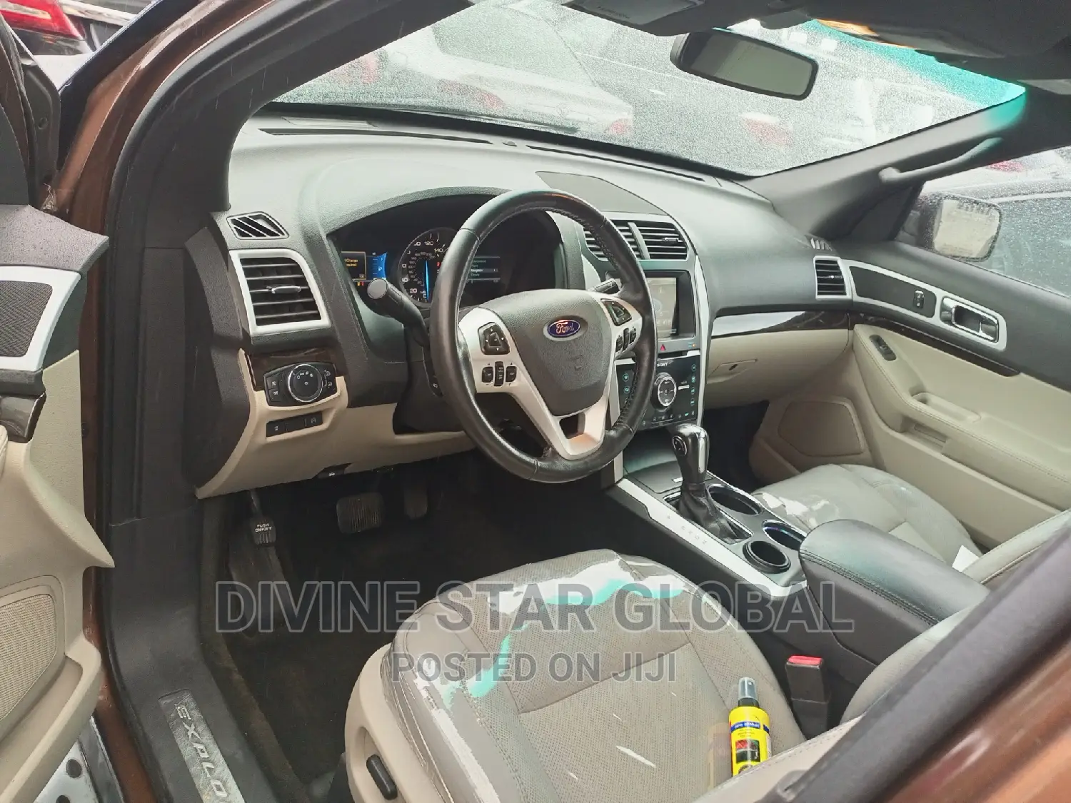 Ford Explorer 2013 Brown