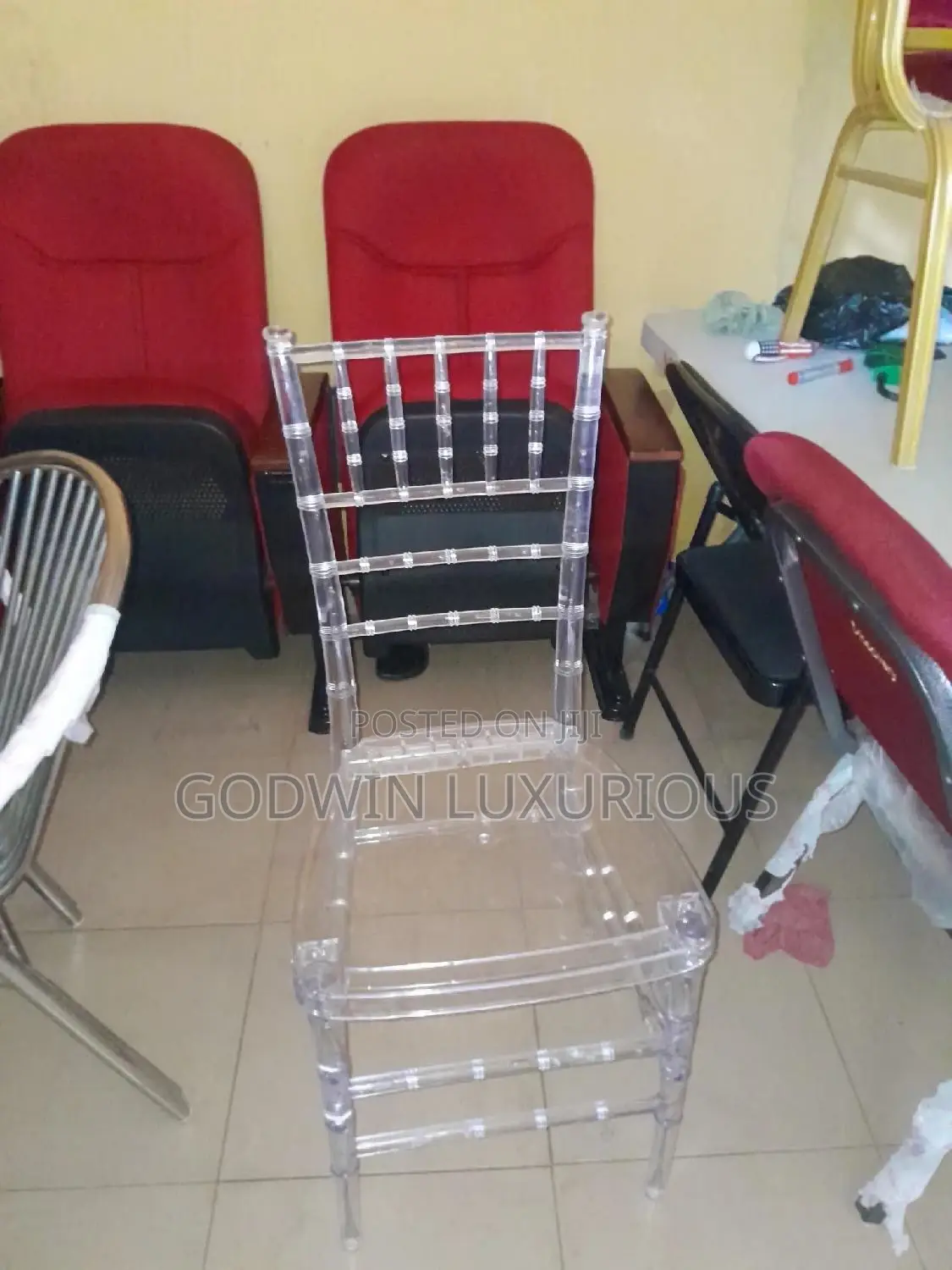 Clear Chiavari Chair