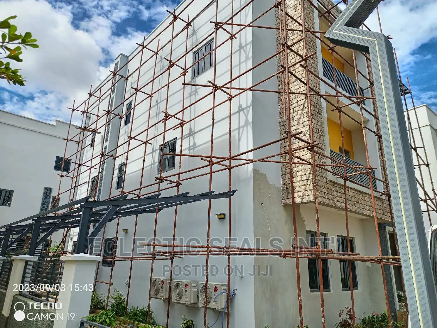 Wall Screening and Stucco Painting