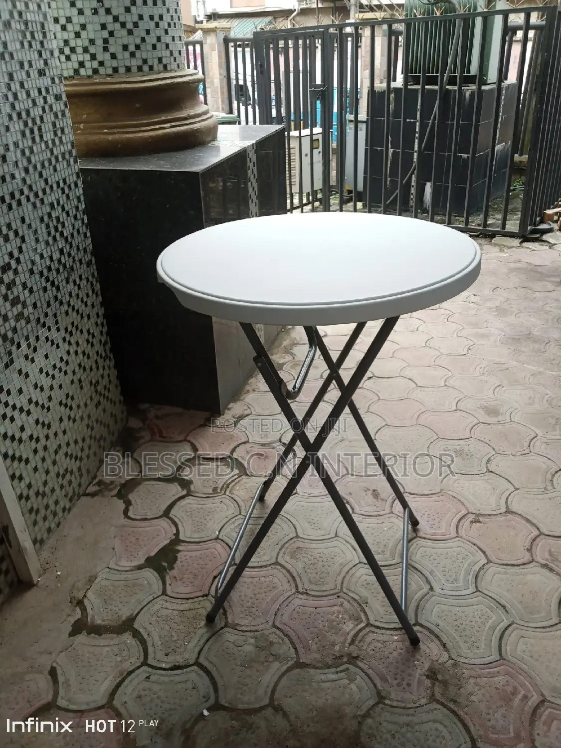 Higher Quality Round Table