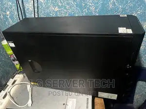 Server HP ProLiant ML 32GB Intel Xeon HDD 1T
