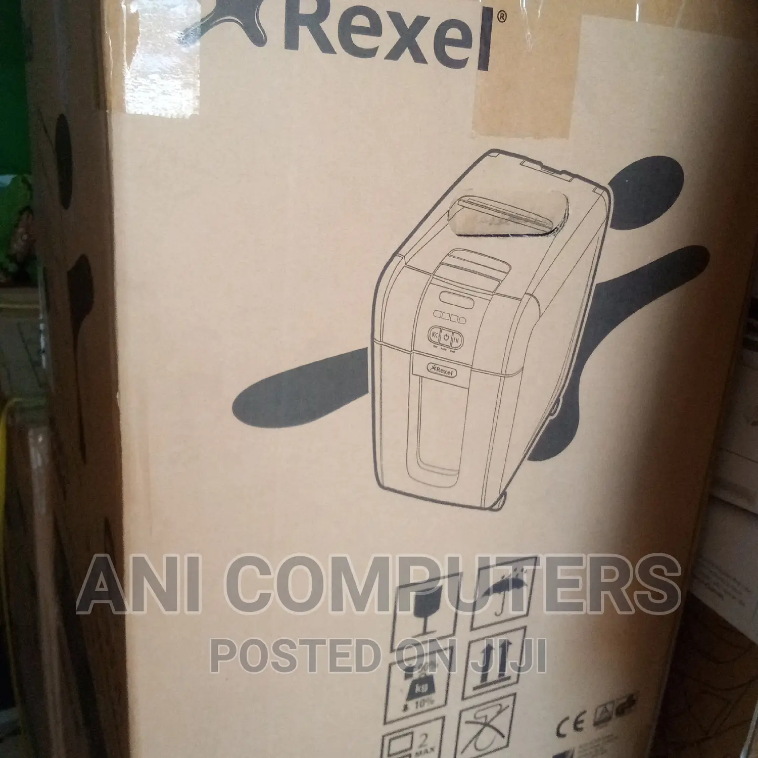 REXEL AUTO+300X Paper Shredder