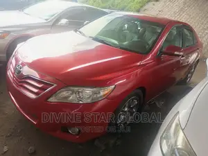 Toyota Camry 2010 Red