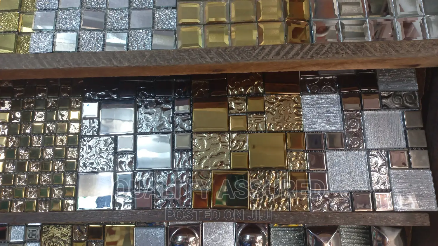 Mosaic Tiles Gold
