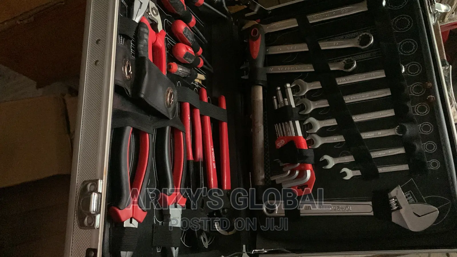 Electrical and Mechanical Engineering Tools Box