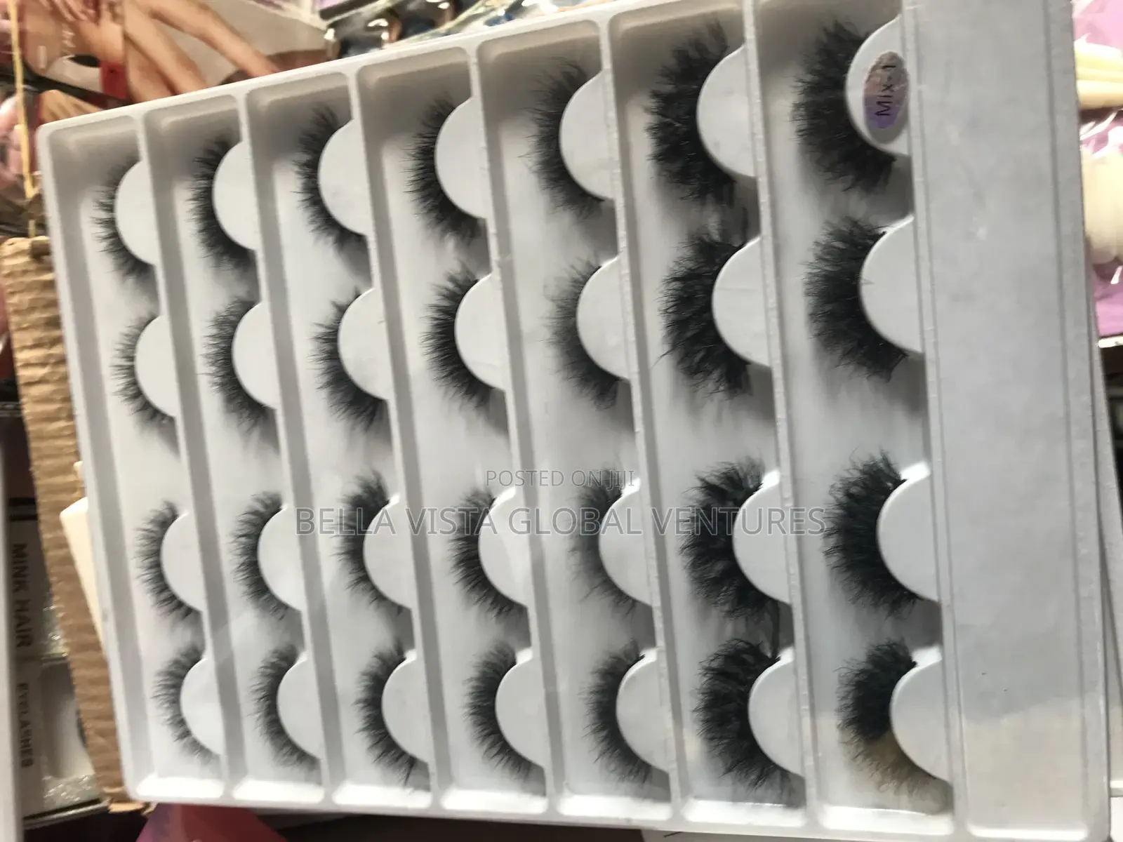 Sweep Lashes