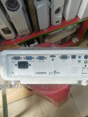 Daylight London Used Mitsubishi Projector
