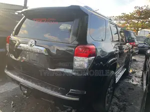 Toyota 4-Runner Limited 4WD 2011 Black