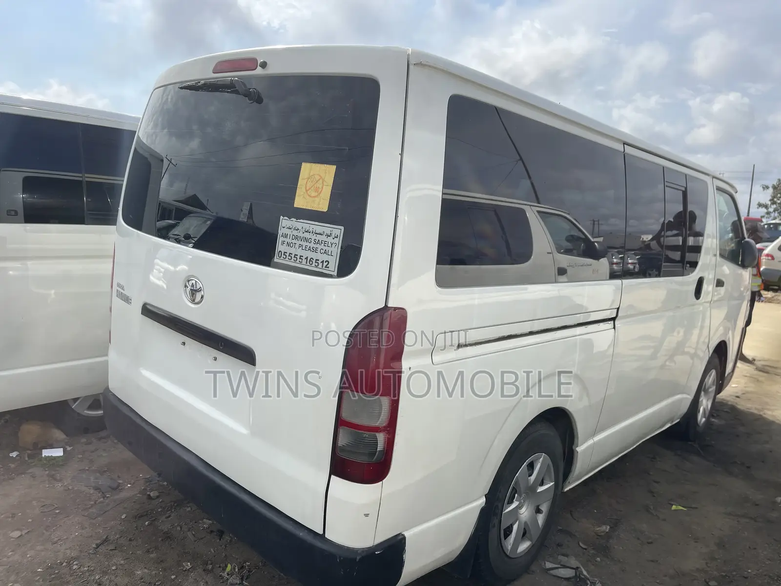 Toyota HiAce 2010 White