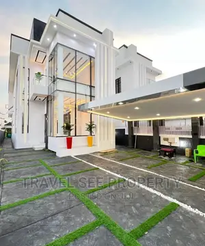 Furnished 5bdrm Duplex in Orchid Estate Road, Chevron for sale
