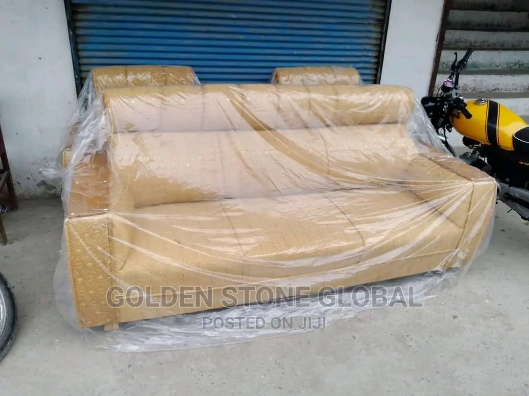 High Quality 3 Seater Couch.