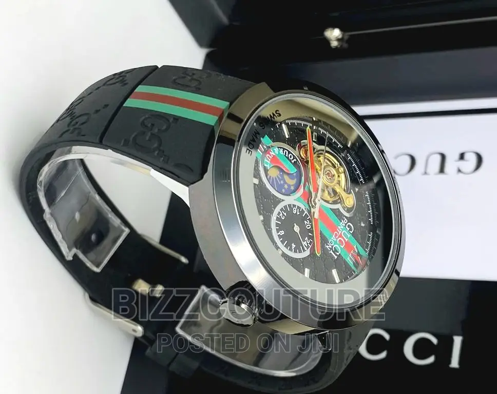 Original Gucci Rubber Strap Watch Available in Store