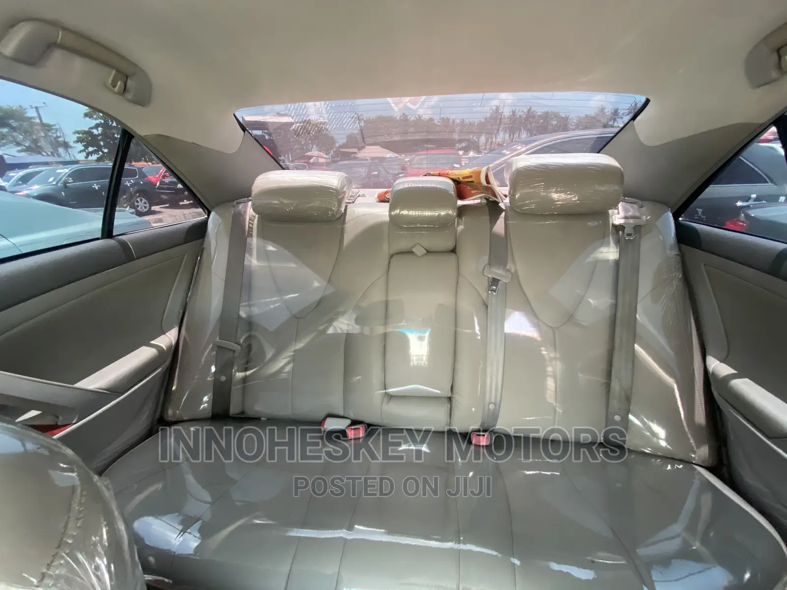 Toyota Camry 2010 Silver