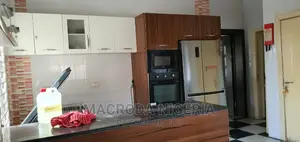 6bdrm Duplex in Pinnock Beach Estate for sale