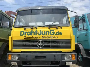 Mercedes-Benz 814 20 Ft Long
