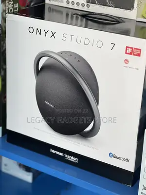 Photo - Onyx Studio 7
