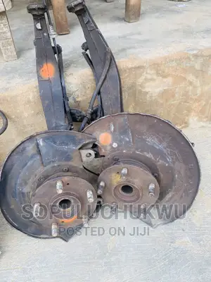 Empty Hub 2005 Accord