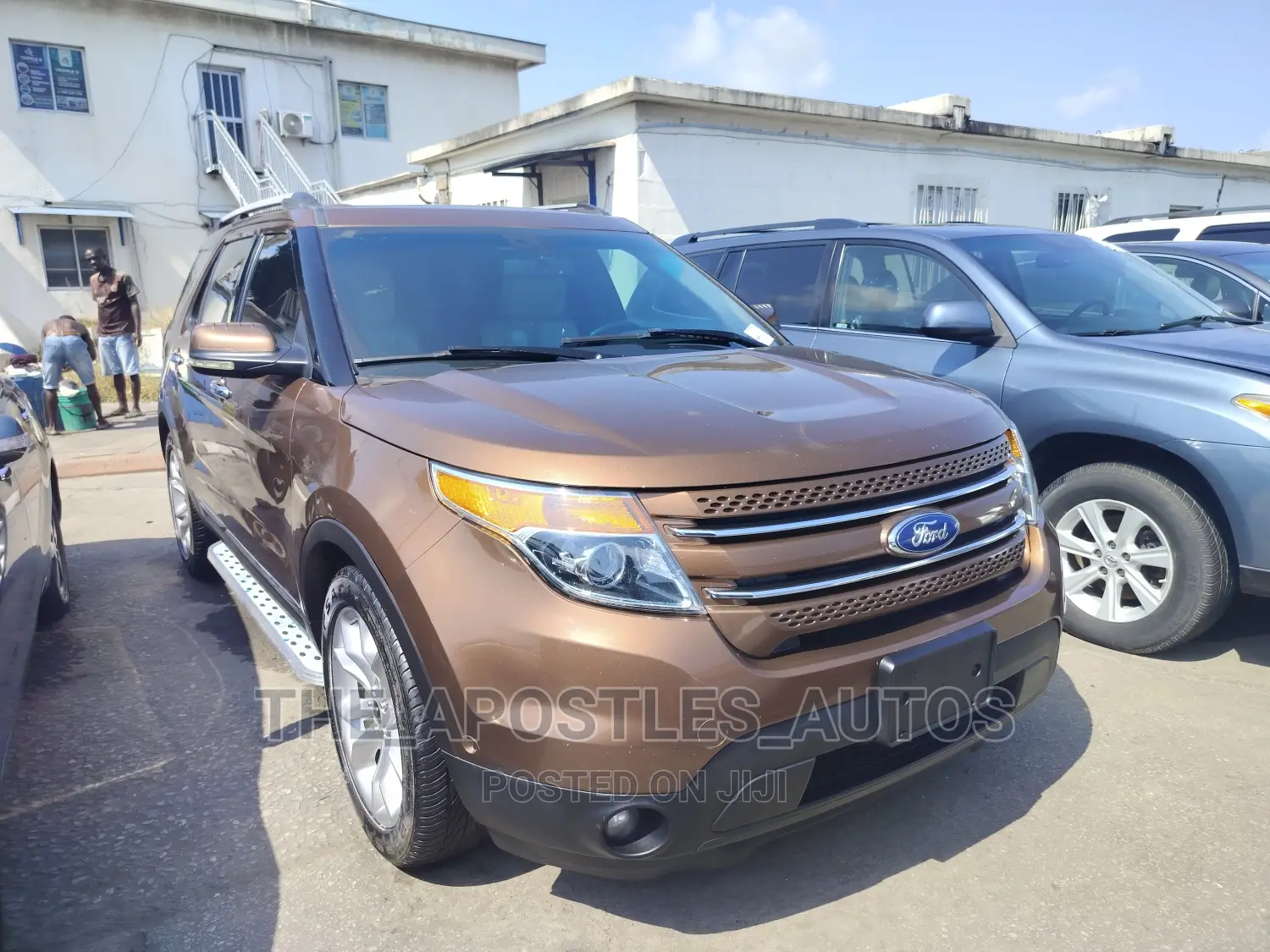 Ford Explorer 2013 Brown