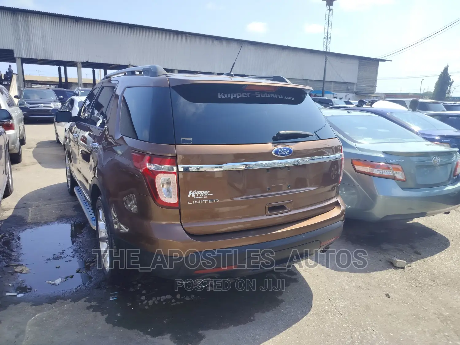 Ford Explorer 2013 Brown