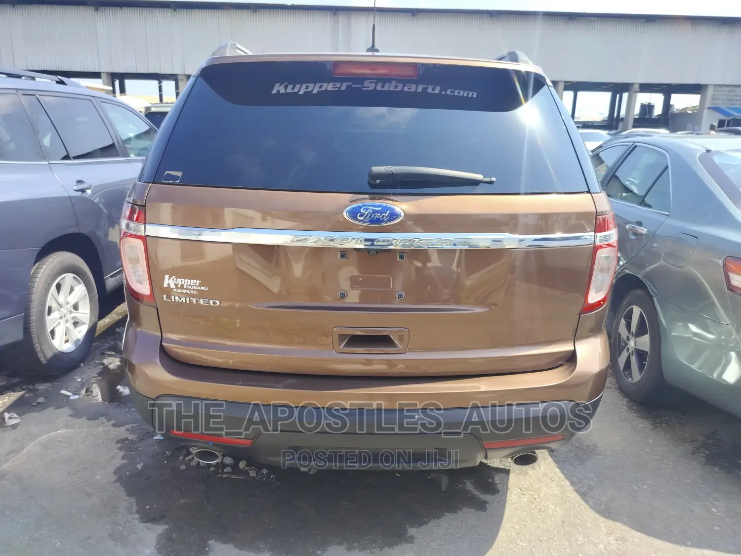 Ford Explorer 2013 Brown