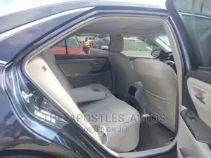 Toyota Camry 2016 Blue