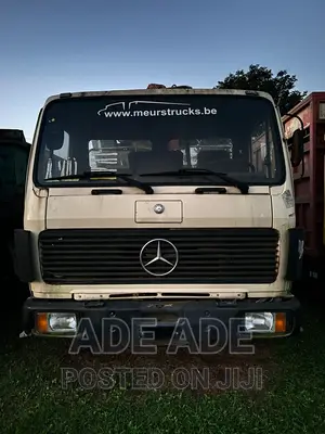 Mercedes Benz 1313tipper With Crane