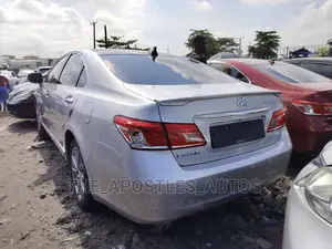 Lexus ES 350 2011 Silver