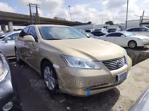 Lexus ES 350 2009 Gold