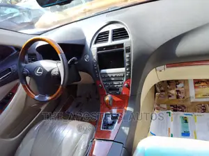 Lexus ES 350 2011 Red