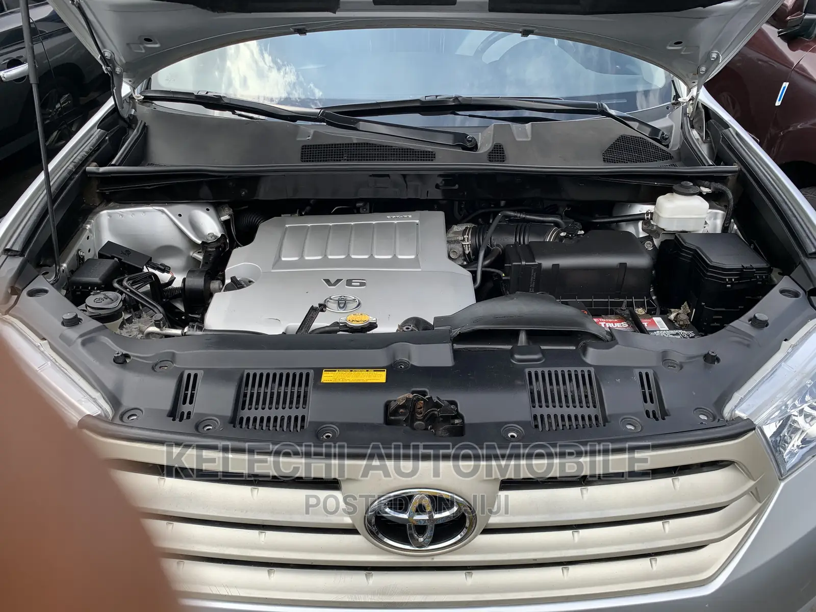 Toyota Highlander Limited 2012 Silver
